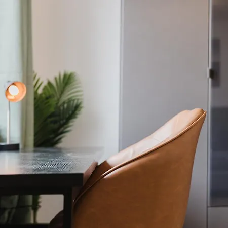 Stilvolles Mit Blick Auf Dreifluesse-eck *