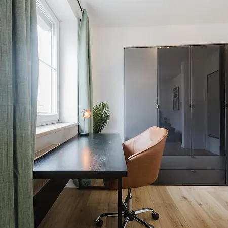 Apartment Stilvolles Mit Blick Auf Dreiflüsse-eck *