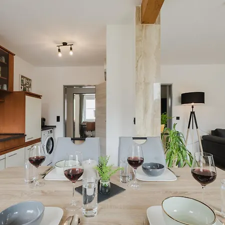 Stilvolles Mit Blick Auf Dreifluesse-eck * Πασάου