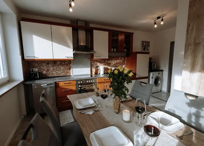 Apartment Stilvolles Mit Blick Auf Dreifluesse-eck