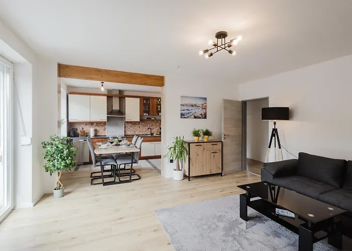 Apartment Stilvolles Mit Blick Auf Dreifluesse-eck